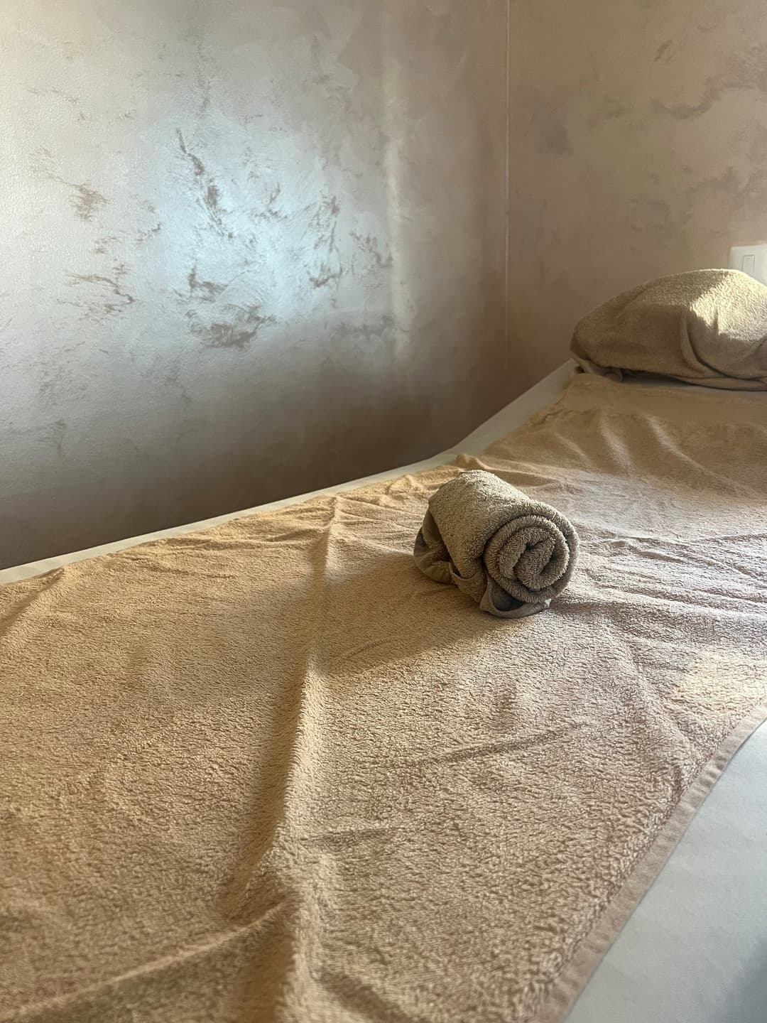 Masaža i tretmani tela — Zgodnica, Banjica, fotografija 4